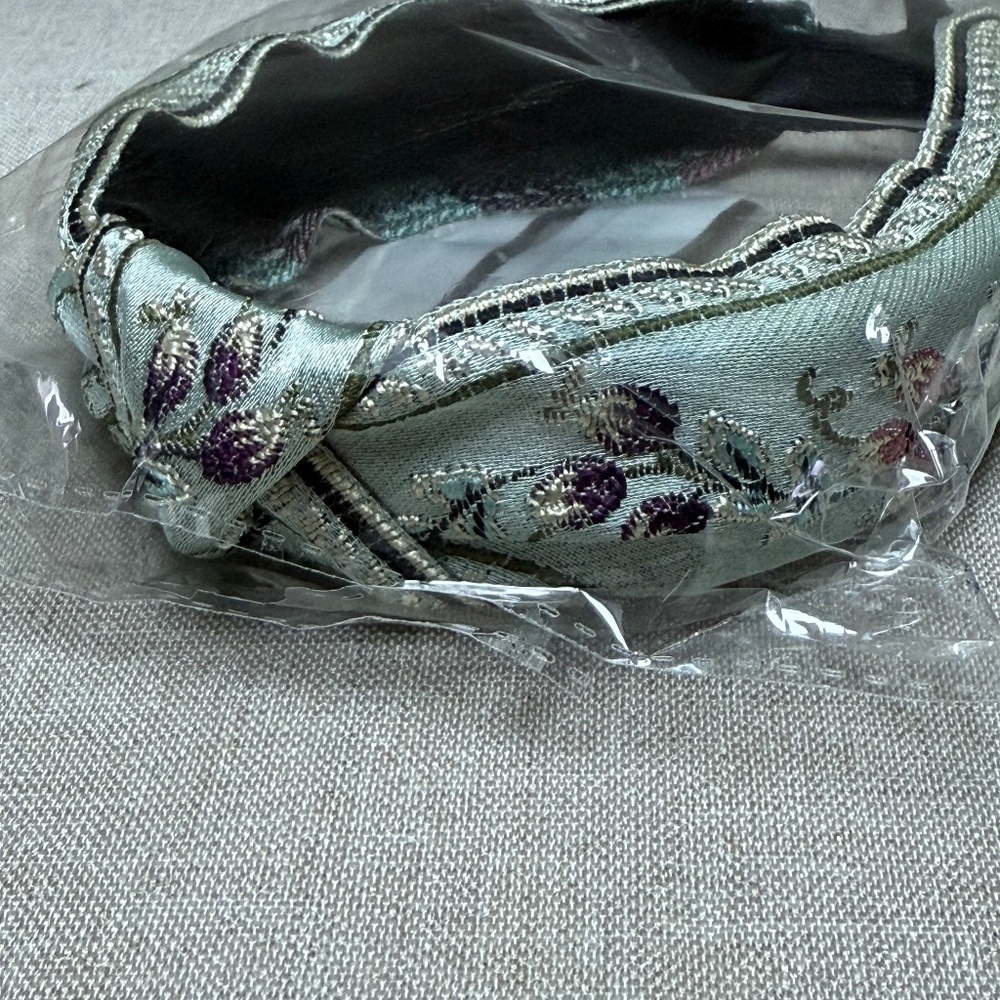 Vintage Look Embroidered Satin Headband Still In Package
